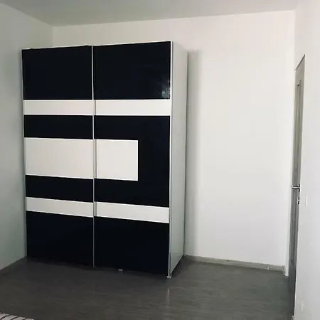 Apartament Emily *
